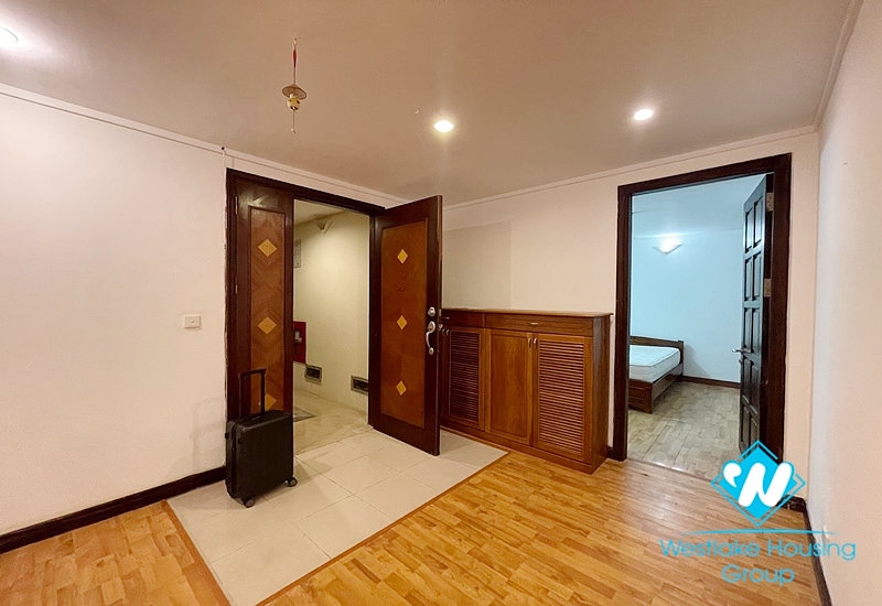 Fully furnished 3 bedroom apartment for rent on high floor, large balcony with a lot of facilities around the area
